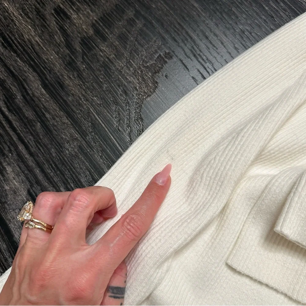 Abercrombie & Fitch Long Sleeve Cutout Maxi Sweater Dress in Cream, Small Tall - Picture 10 of 10